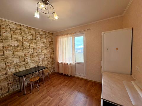 квартира за адресою Сергія Данченка вул., 5