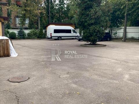 комерційна за адресою Коломийський пров., 20