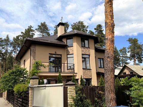 дом по адресу Українська ул., 12