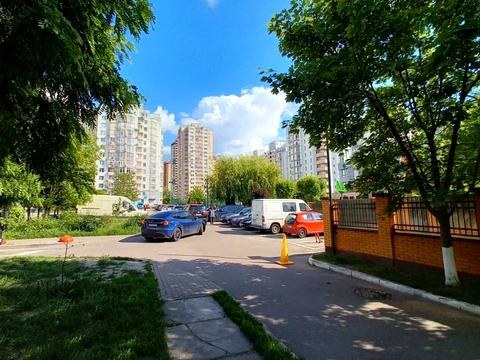 комерційна за адресою Степана Рудницького вул. (Академіка Вільямса), 9 к3
