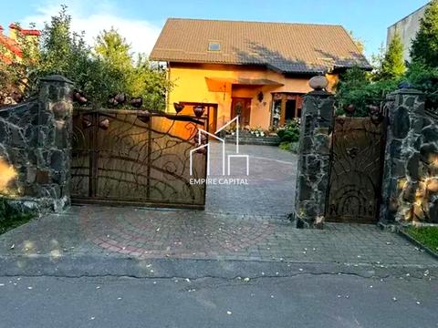 будинок за адресою Зелена вул.