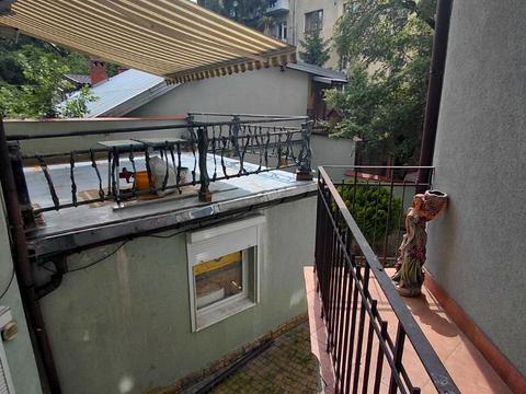 комерційна за адресою Дмитра Вітовського вул. (), 31