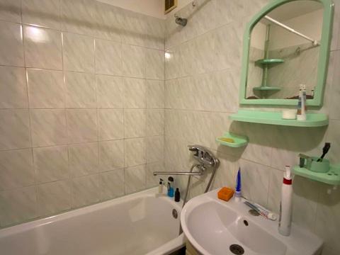 квартира за адресою Володимира Івасюка вул., 24
