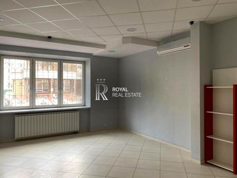 коммерческая по адресу Владимира Ивасюка просп. (Героїв Сталінграду), 122