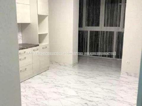 квартира за адресою Драгоманова вул., 8