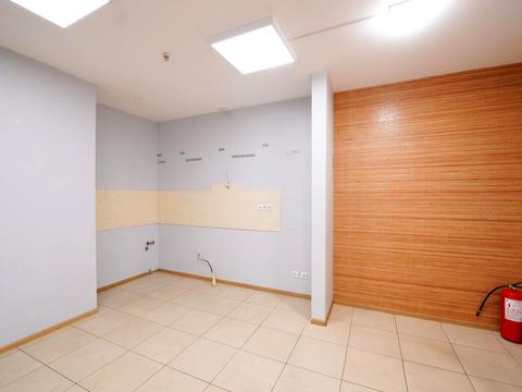 комерційна за адресою Велика Васильківська вул. (Червоноармійська), 62/64