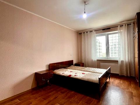 квартира за адресою Сергія Данченка вул., 3