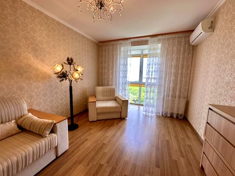 квартира за адресою Леся Курбаса просп., 7-Б