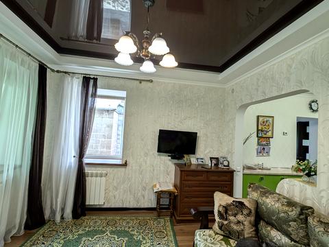 будинок за адресою Червоної Калини вул., 57