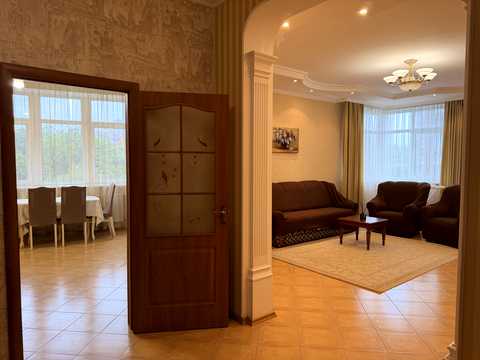 квартира за адресою Старонаводницька вул., 6-Б