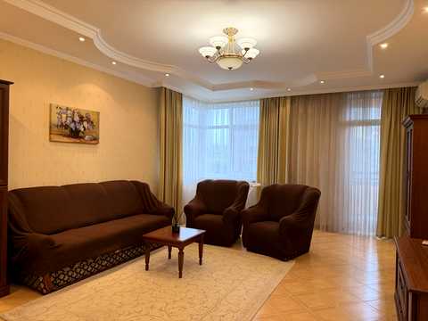 квартира за адресою Старонаводницька вул., 6-Б