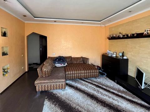 квартира за адресою Андрія Мельника вул., 10 к4