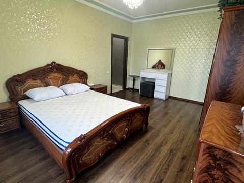 квартира по адресу Миколы Бажана просп., 1-А