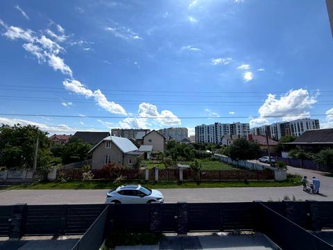 будинок за адресою Героїв УПА вул.