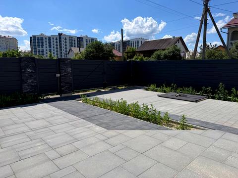 будинок за адресою Героїв УПА вул.