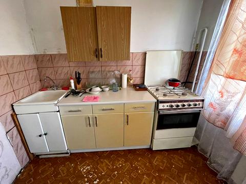 квартира за адресою Дніпровська набережна вул., 11-А