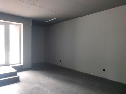 комерційна за адресою Залізнична вул., 9А