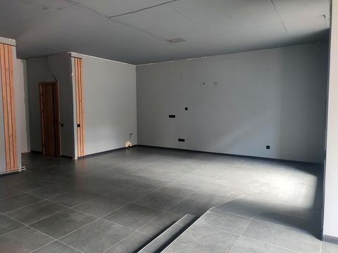 комерційна за адресою Залізнична вул., 9А