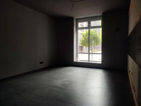 комерційна за адресою Залізнична вул., 9А
