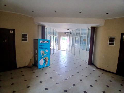 комерційна за адресою Передова вул., 33