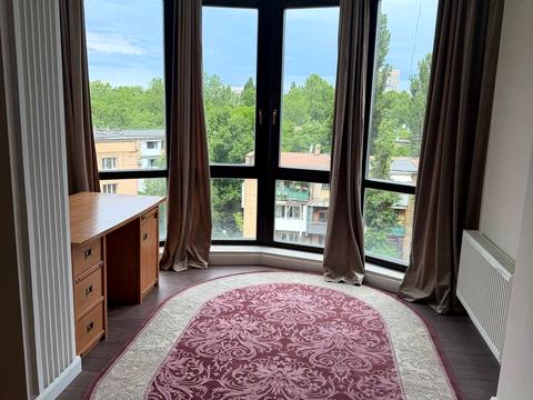 квартира за адресою Незалежності вул., 8в