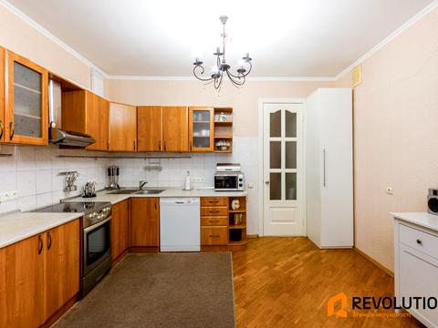 квартира по адресу Златоустовская ул., 10-12
