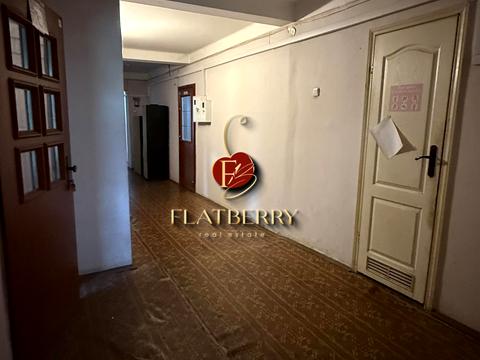 комерційна за адресою Космонавта Поповича вул. (Космонавта Волкова), 2-А