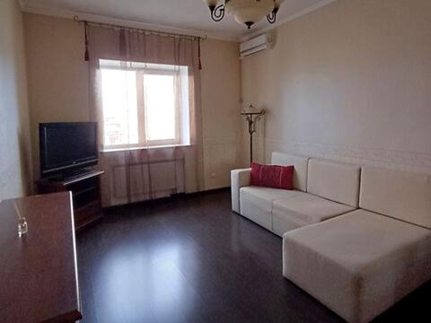квартира за адресою В'ячеслава Чорновола вул., 25