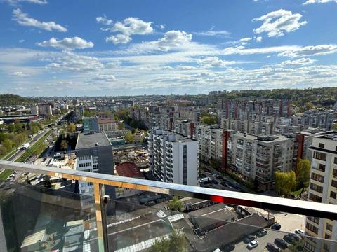 квартира за адресою В'ячеслава Чорновола просп. (), 77