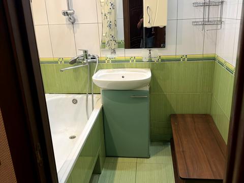 квартира за адресою Лариси Руденко вул., 10-В