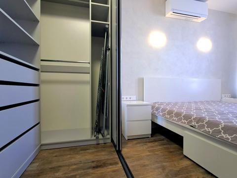 квартира за адресою Дніпровська набережна вул., 16-Г