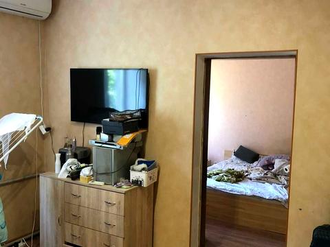 будинок за адресою Дніпровська вул., 8
