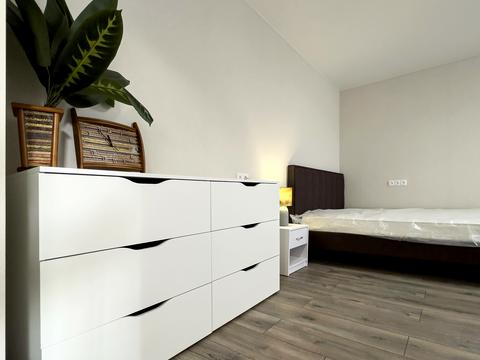 квартира по адресу Братуня ул., 7