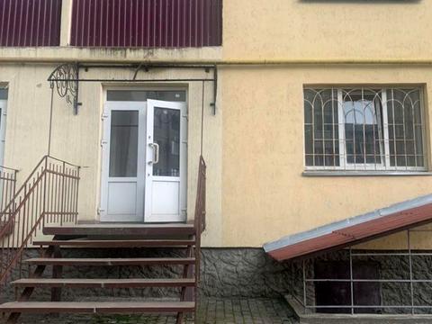 комерційна за адресою Тараса Шевченка вул., 15