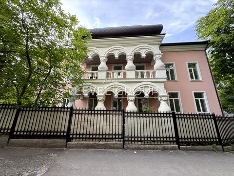 комерційна за адресою Миколи Пимоненка вул., 8а