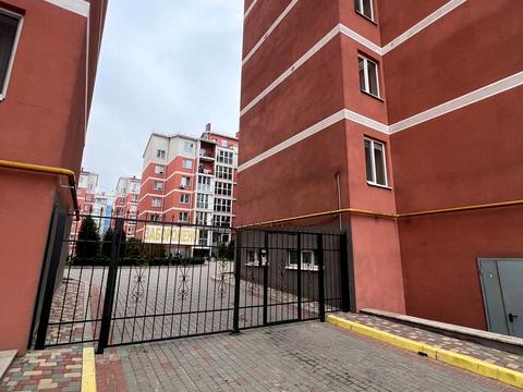 коммерческая по адресу Кобзаря, 4