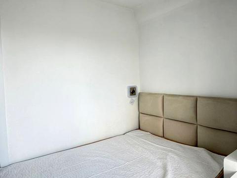 квартира за адресою Верховної Ради бульв., 1-А