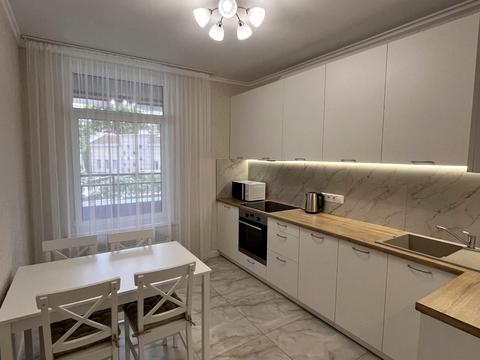 квартира за адресою Кудрявська вул., 24а