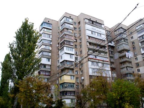квартира по адресу Евгения Чикаленко ул., 68а