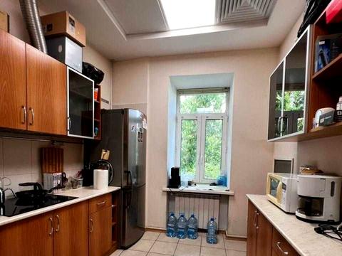 коммерческая по адресу Константиновская ул., 32