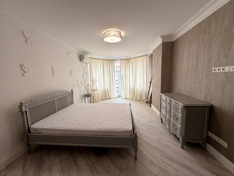 квартира по адресу Полтавская ул., 10