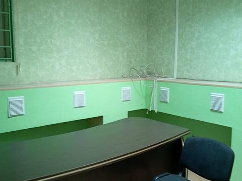 комерційна за адресою Смілянська вул., 7