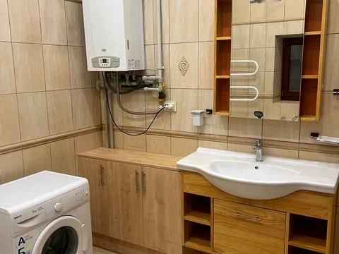 квартира за адресою Степана Бандери вул. (), 9