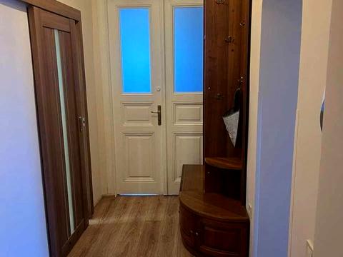 квартира за адресою Степана Бандери вул. (), 9