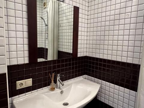 квартира по адресу Драгоманова ул., 6-А