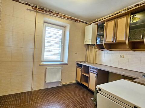 квартира за адресою Кобзарська вул., 9