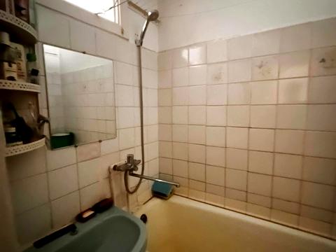 квартира за адресою Степана Бандери вул., 60а