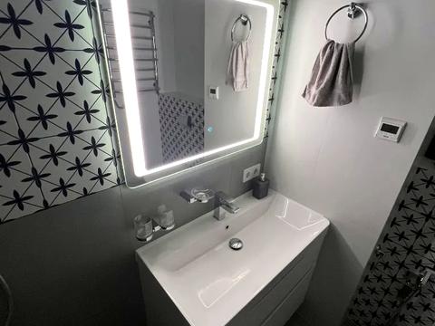квартира за адресою Набережна Перемоги вул., 7