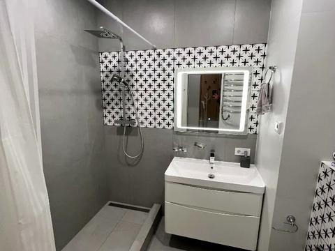 квартира за адресою Набережна Перемоги вул., 7