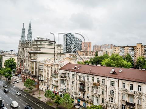квартира за адресою Велика Васильківська вул. (Червоноармійська), 102